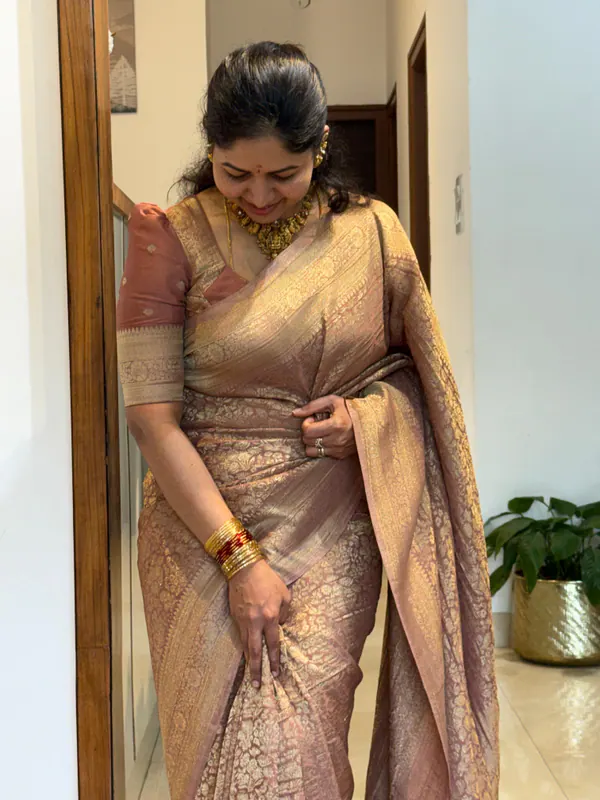 Raadha Banarasi Brocade